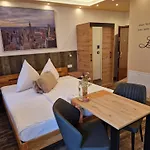 Apartmenthaus * Вертгейм