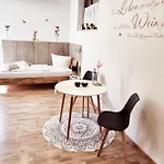 Apartmenthaus * Вертгейм