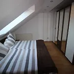 Apartmenthaus Апартаменты Вертгейм