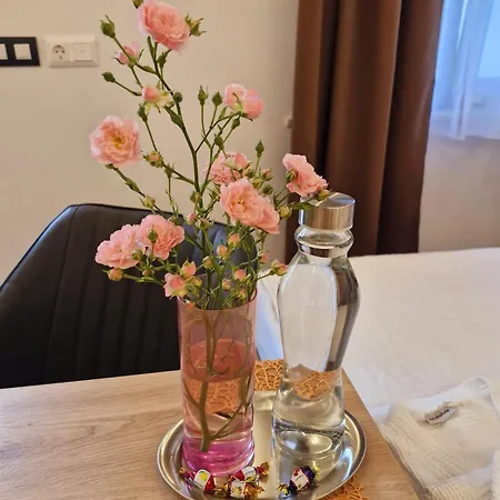 Apartmenthaus דירה *