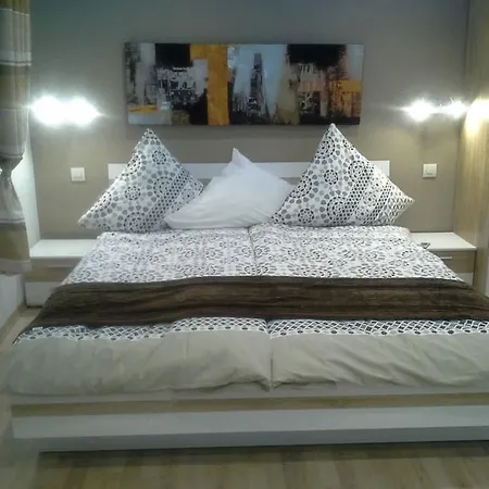 Apartmenthaus * فيرتهايم